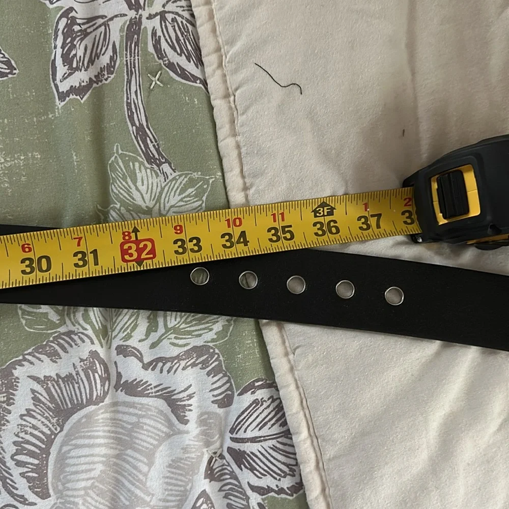 Coach Black Belt with Silver Accents - Picture 6 of 7